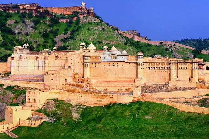 02 Days Jaipur Tour By Car From Delhi - Jal Mahal Palace Over Man Sagar Lake: A Starting Point That Sets the Mood