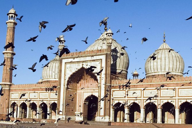 1 Day Delhi and 1 Day Agra Tour From Delhi with Taj Mahal Sunrise - With Hotels - The Drive to Agra: Why Comfort Matters on the 2-Day Timeline