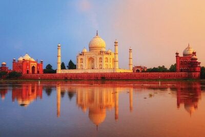 1-Day Trip to The Taj Mahal and Agra from Delhi