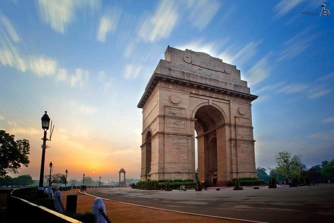 10 Days Private Golden Triangle Tour with Amritsar and Rishikesh - Day 4 Jaipur to Delhi: Temples, Monkeys, and a City Reset