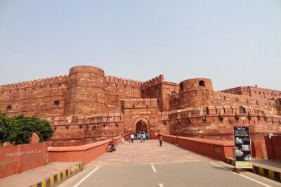 2 Days Agra tour with Taj Mahal Sunrise from Delhi by Car – with Hotels