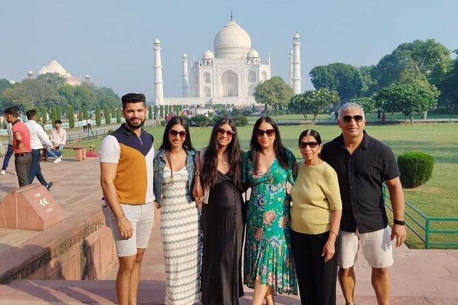 2-Days Private Luxury Golden Triangle Tour Agra Jaipur New Delhi - City Palace, Jantar Mantar UNESCO, and the Jaipur icon trio