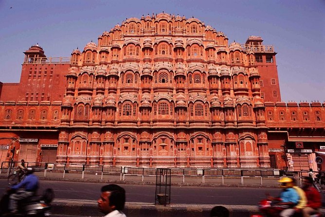 2 Days Private Tour to Jaipur - Private Jaipur by car: why it saves your time and energy