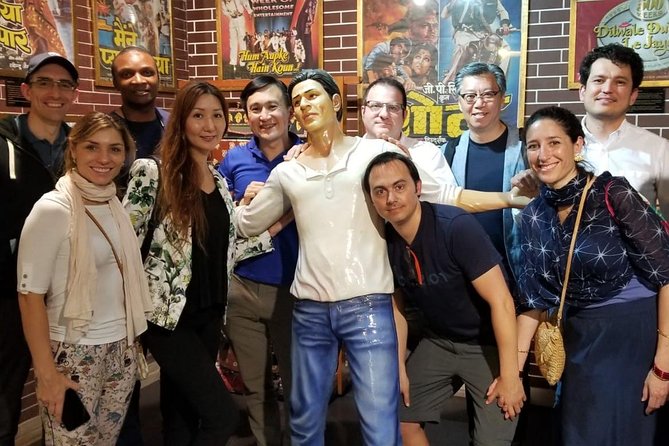 3 Days Complete Mumbai Tour Inclusive of Bollywood Studio Experience - Why this guide team style is a real part of the value