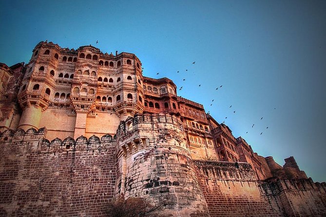 3 Days Guided Jodhpur & Udaipur Tour From Jaipur With Hotels - Day 1 in Jodhpur: Mehrangarh Fort first, then iconic memorials