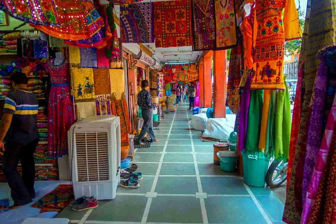 3-Days Luxury Golden Triangle Tour from Delhi includes,Hotel,Guide and A-C Car - Should You Book This 3-Day Golden Triangle from Delhi?