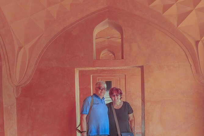 3-Hour Unimaginable Beauty of Taj Private Guided Tour - Should you book this Taj private guided tour?