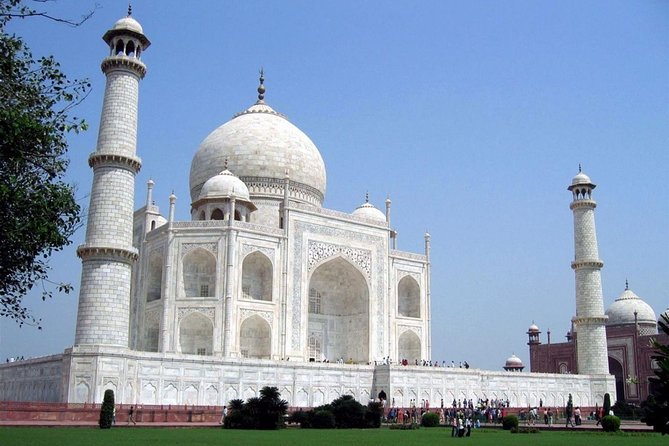 4 Day Golden Triangle Tour to Delhi Agra and Jaipur From Mumbai - Day 1 Mumbai landmarks, then your evening flight to Delhi