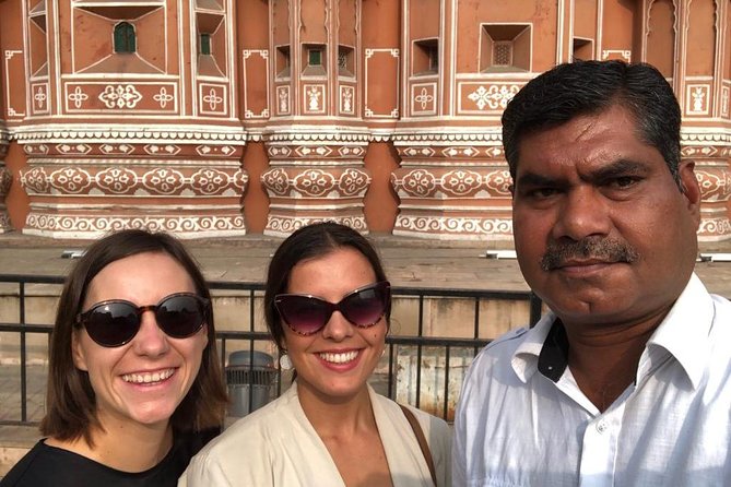 4 Day Golden Triangle with Ranthambore Tiger Safari Tour from Delhi - Sunrise Taj Mahal and Agra’s big three: what you’re really paying for