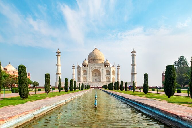 4-Days Private Golden Triangle Tour: Delhi, Agra & Jaipur by Car - Agra day: Taj Mahal sunrise plus the battery van shortcut
