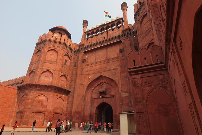4-Nights 5-Days India's Golden Triangle - Jaipur Agra Delhi Tour - Jaipur in one stretch: Hawa Mahal, City Palace, and Jantar Mantar