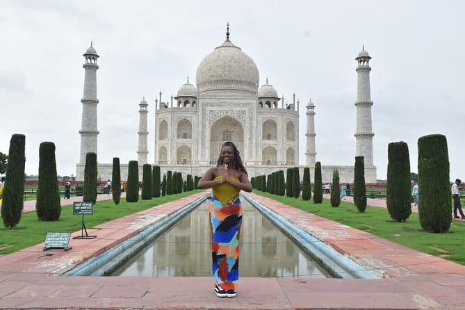 5-Days Luxury Golden Triangle Tour to Agra and Jaipur From Delhi - Agra day 2: Agra Fort and a Mehtab Bagh Taj photo window