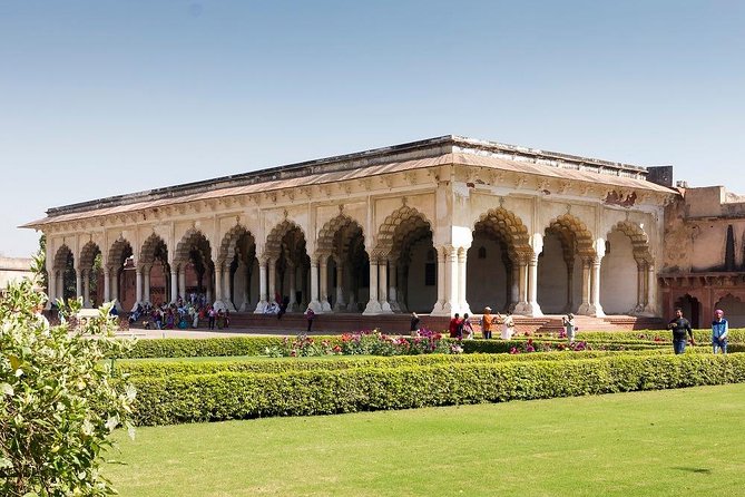5 - Days Private Golden Triangle Tour : Delhi Agra Jaipur - Agra and the Taj Mahal at Sunrise: Why the Battery Van Matters