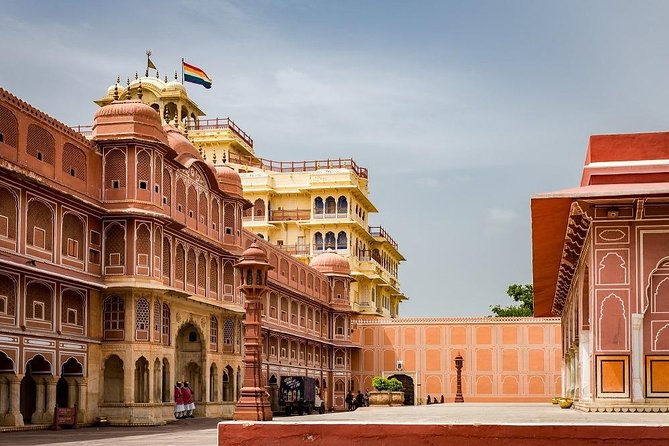 5 - Days Private Golden Triangle Tour : Delhi Agra Jaipur - Jaipur and Amer Fort by Jeep: Getting Up Without Losing the Day