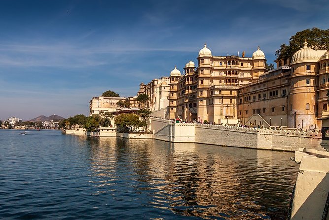 7 Day Delhi Agra Jaipur Jodhpur Udaipur Tour-Taj Mahal At Sunrise - Drive to Udaipur with Ranakpur Jain Temple on the way