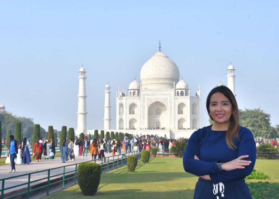 Agra: Guided Tour of Taj Mahal, Agra Fort and Fatehpur Sikri - Small Group Size and Two-Guide Structure: Why It Can Feel Personal