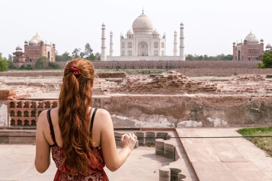 Agra: Guided Tour of Taj Mahal, Agra Fort and Fatehpur Sikri - Getting Around: A/C Private Transport Makes a Difference