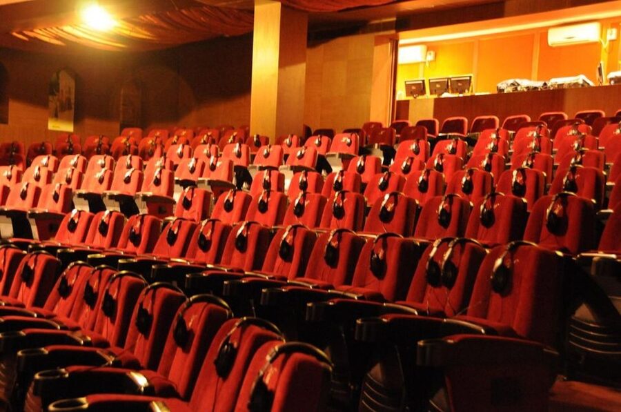 Agra: Mohabbat the Taj show tickets and agra transfers - Hindi and Urdu plus headset interpretation, what that means for you