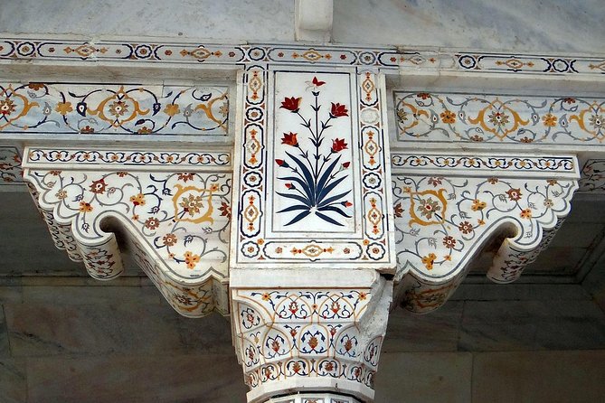Agra Overnight Tour - Day 1 stops: Baby Taj and Mehtab Bagh are a smart warm-up