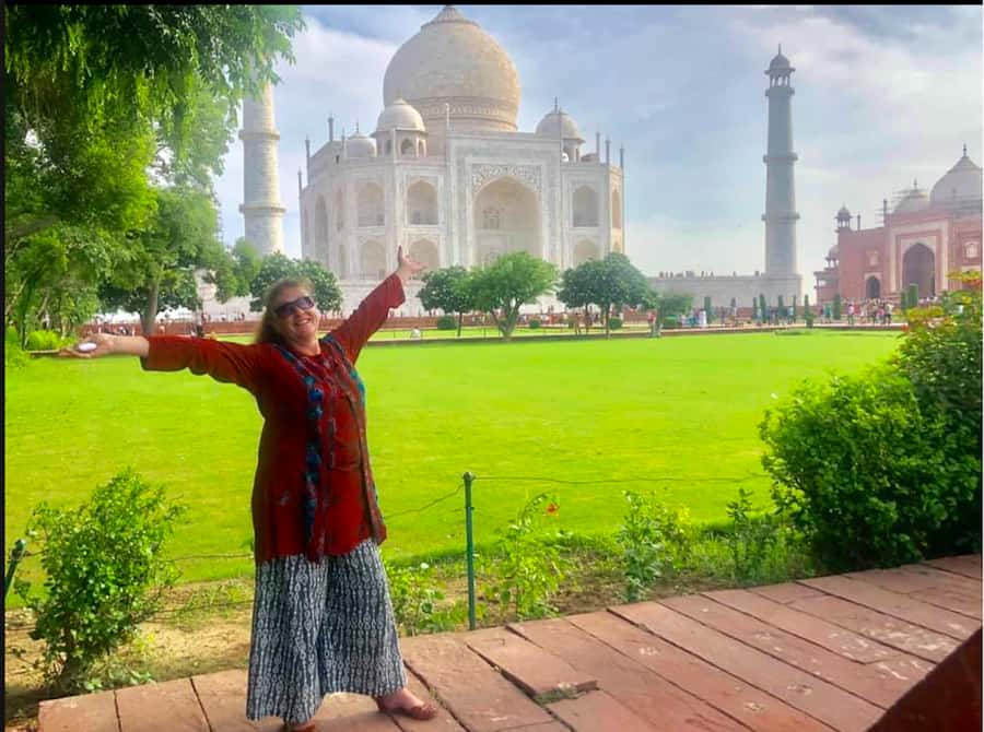 Agra: Premier Tour of Taj Mahal & Agra Fort All Inclusive - Lunch That Actually Lets You Choose, Even if It Is Not Included