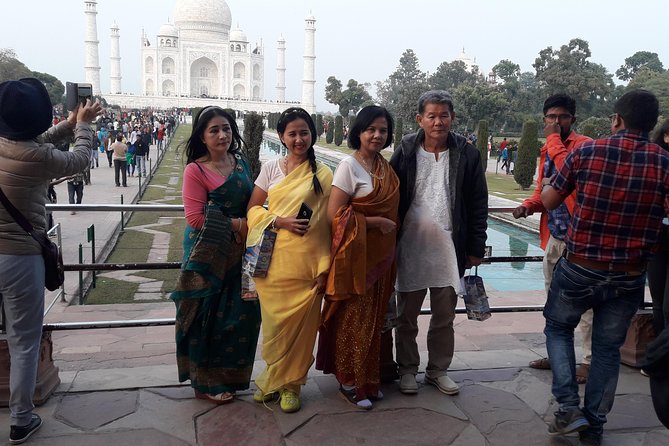 Agra private day tour by car from Delhi to Delhi - The 6:30 AM pickup and the expressway drive to Agra