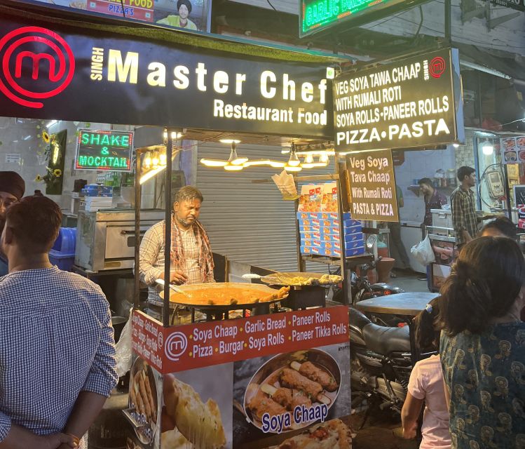 Agra: Sadar Bazar Food Market Night Walking Tour by Tuk-Tuk - Price and value: why $8 makes sense here