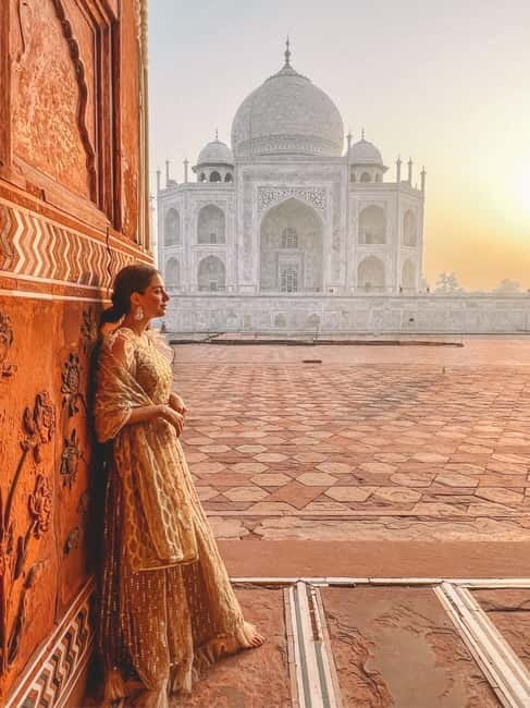 Agra: skip-the-line Sunrise Taj Mahal with Mausoleum Tour - Optional mausoleum access, why it changes the whole experience