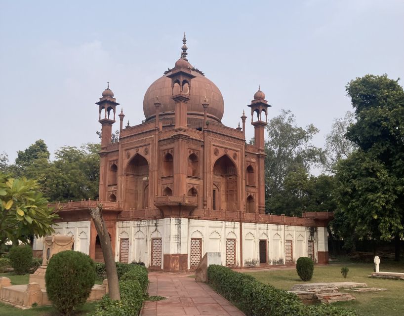 Agra: Skip-The-Line Taj Mahal & Agra Private Tour By Car - Getting there: pickup locations and how the timing really plays out