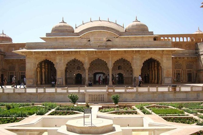 Agra: Skip the Line Taj Mahal and Agra Fort Private Tour - Price and value: what you really get for around $16