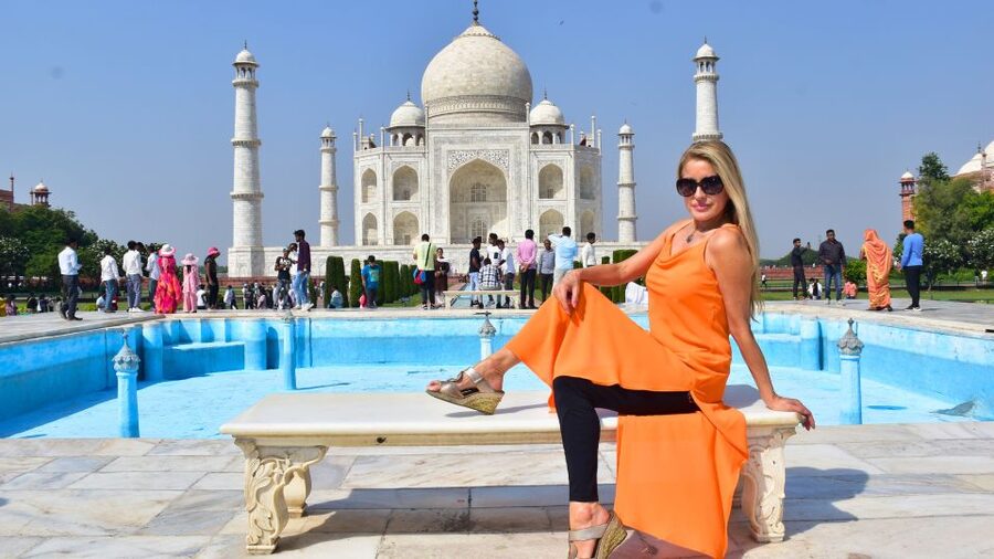 Agra: Skip-the-Line Taj Mahal Guided Tour with Multi Options - Inside the Taj Mahal: The Details Worth Slowing Down For