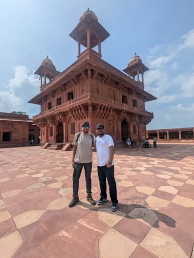 Taj Mahal, Agra Fort & Fatehpur Sikri Guided Tour