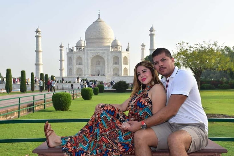 Agra: Taj Mahal & Mausoleum Skip-the-Line Tour with Options - What the Day Feels Like From Start to Finish