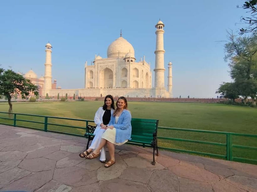 Agra: Taj Mahal Skip-the-Line & Guided Private 3 Hours Tour - Skip-the-Line Taj Mahal Entry, Built for a Smooth Arrival