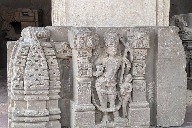 Agra To Jaipur Drop Via Fatehpur Sikri & Chand Baori, Step Well - Transport, timing, and what private really means