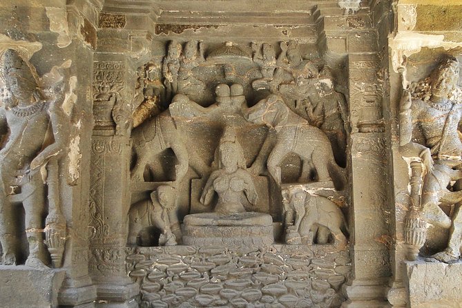 Ajanta & Ellora Combined Tour in a day from Aurangabad - Comfort and logistics: tickets, walking, and meal choices that matter