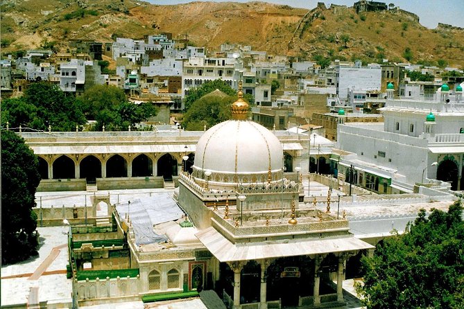 Ajmer Pushkar Day Tour from Jaipur - Brahma Temple in Pushkar: the one dedicated to Lord Brahma