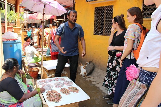 All in One Mumbai City, Slum & Bollywood Tour with Transport - Dharavi Stop: Visiting Everyday Life With Respect