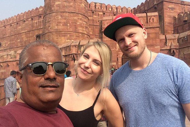 All Inclusive Day Trip to Taj Mahal, Agra Fort and Baby Taj from Delhi by Car - Baby Taj in 30 minutes: what to focus on when time is short