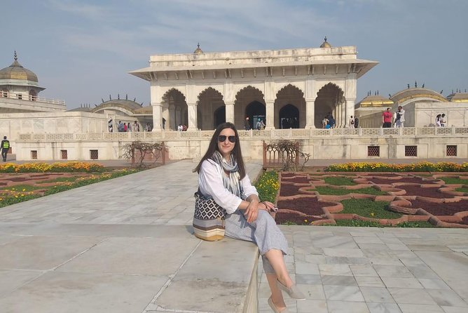 All Inclusive - Delhi and Agra 2 Days Private Guided Tour - How the live guide changes the experience