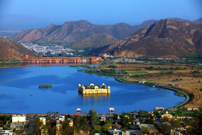All Inclusive Private Jaipur City Tour with 5-star Lunch & Guide - Price and logistics, what you pay for in real life