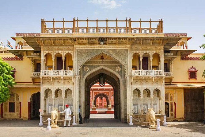 All Inclusive Private Jaipur City Tour with 5-star Lunch & Guide - Who should book this private Jaipur day tour