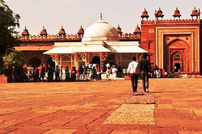 All-Inclusive Private Sunrise Taj Mahal & Agra City Tour - The optional handicrafts stop, how to handle it without losing control