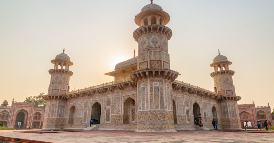 All Inclusive Private Taj Mahal Luxury Tour from Delhi - A private Agra day that feels ordered, not rushed