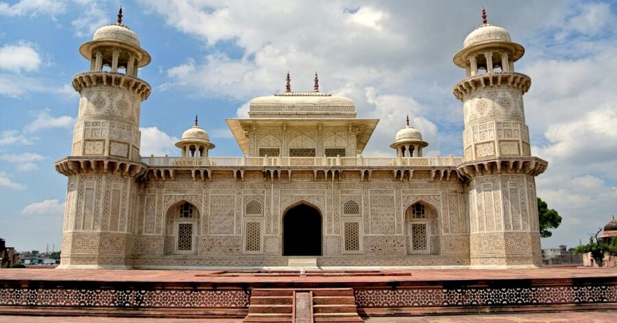All Inclusive Private Taj Mahal Luxury Tour from Delhi - Price and value: why $51 can be a smart spend