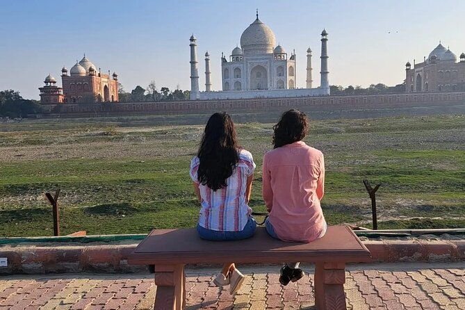 All Inclusive Private Taj Mahal Tour from Delhi by Car - Stop 3: Agra Fort, plus how it changes the Taj story