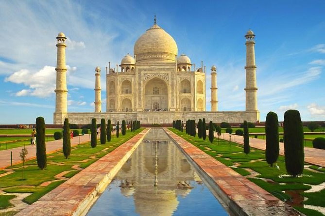 All-Inclusive Taj Mahal, Agra Fort & Fatehpur Sikri Private Tour - Agra Fort after the crowds: Akbar’s 1565 fort and the Yamuna views