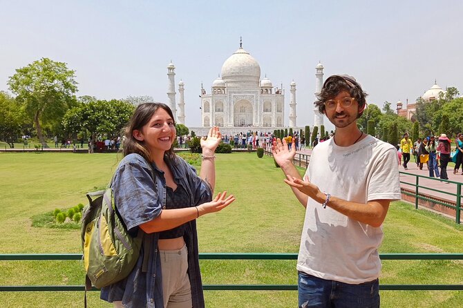 All Inclusive Taj Mahal Tour from Delhi With 5 Star Lunch - Delhi to Agra in an AC car that actually fits a long day