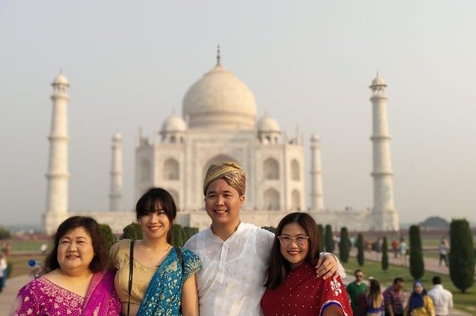 All Inclusive Taj Mahal Tour from Delhi With 5 Star Lunch - Shopping stops and how to keep your day your day