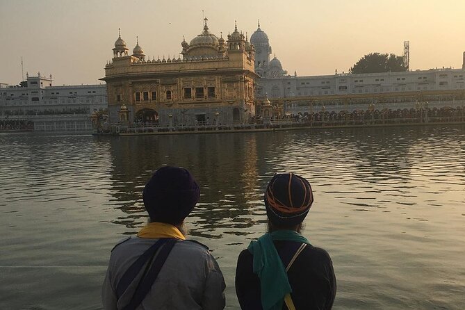 Amritsar 1 Day Tour: Golden Temple, Jalianwala Bagh, Wagah Border - Golden Temple (Sri Harmandir Sahib) and the Sikh central museum: more than a photo stop
