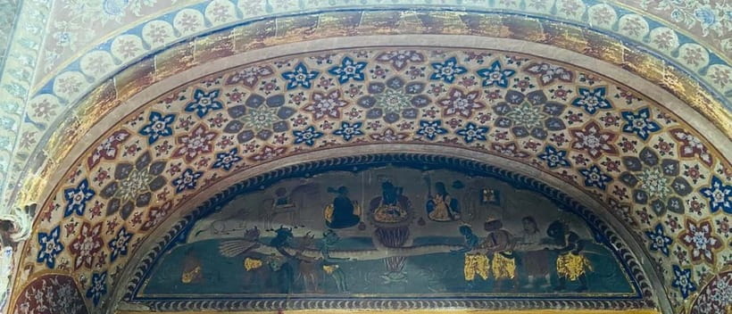 Amritsar Heritage Walk: "Back in Time" - Old city sacred sites, an ancient Hindu temple, and fresco-style artwork